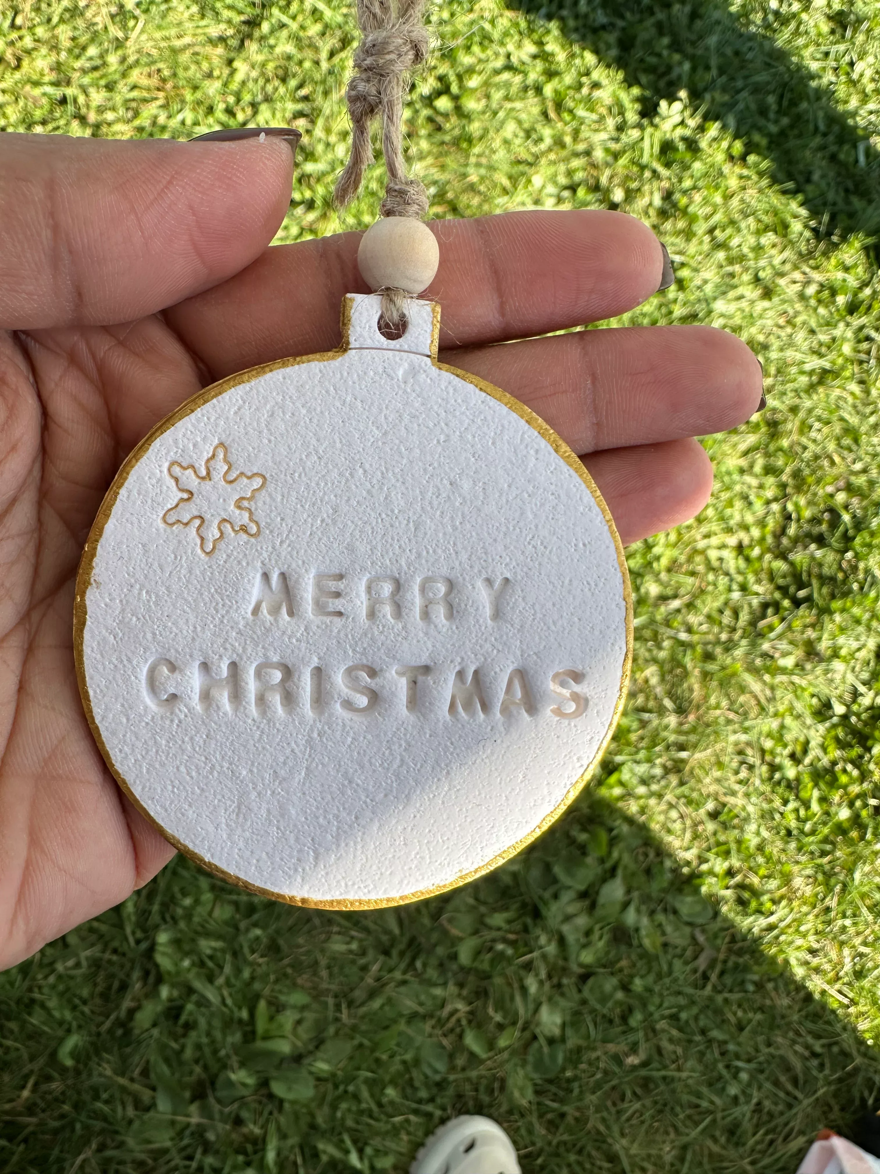 Christmas White Circle Ornaments